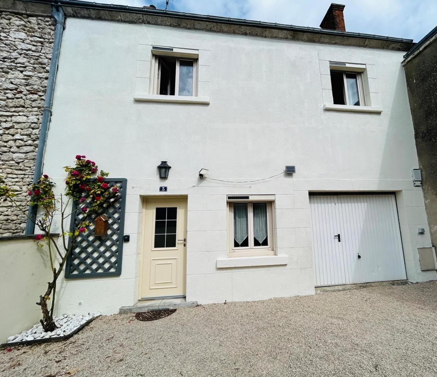 La Talonniere, Maison De Village Avec Terrasse Et 3 Chambres Messas Zewnętrze zdjęcie